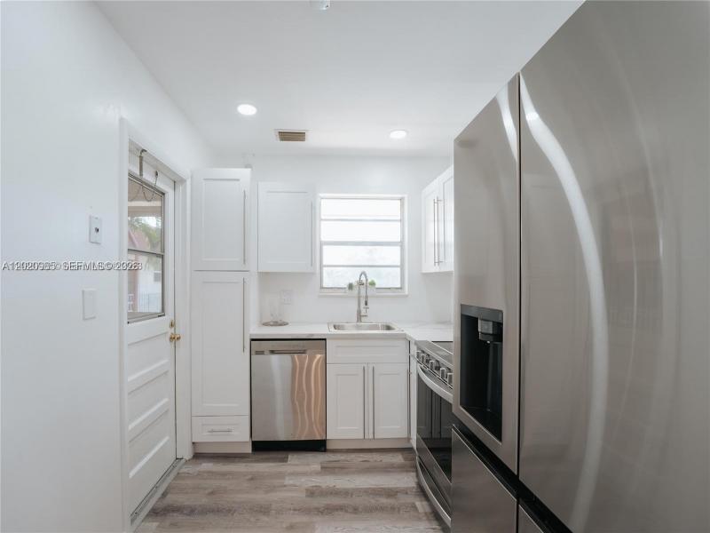 Property photo # 7