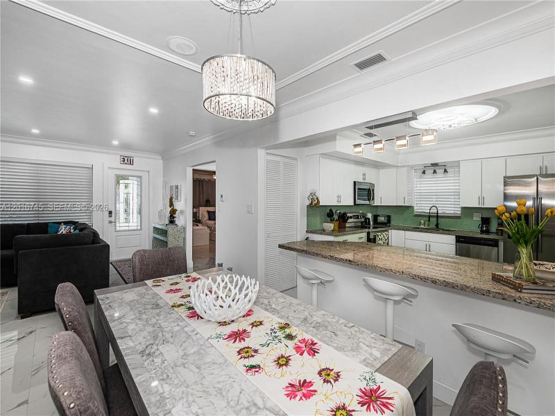 Property photo # 9