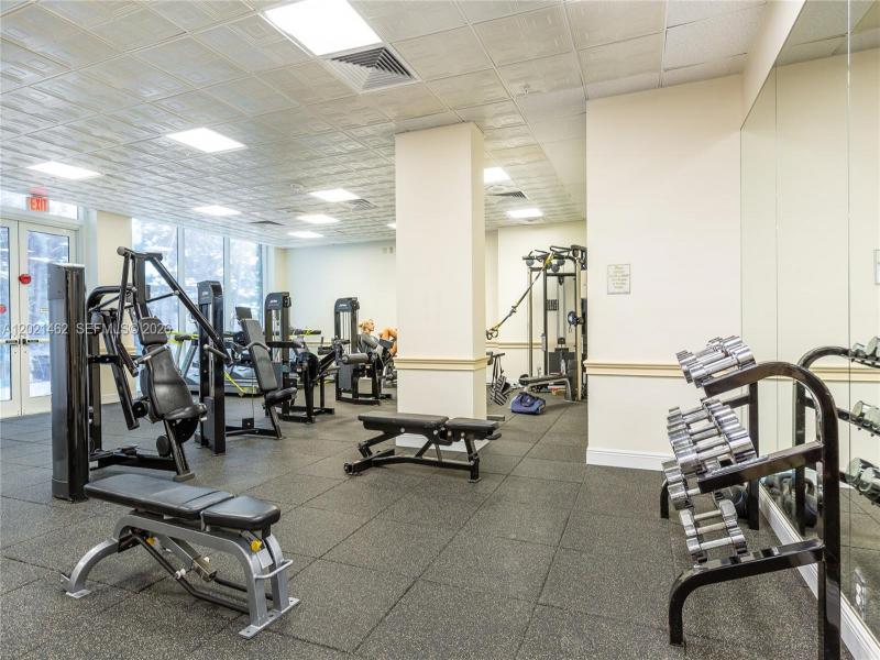 Condo for sale at Parker Plaza Estates 908