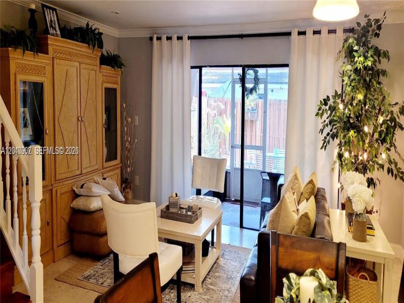 Property photo # 7
