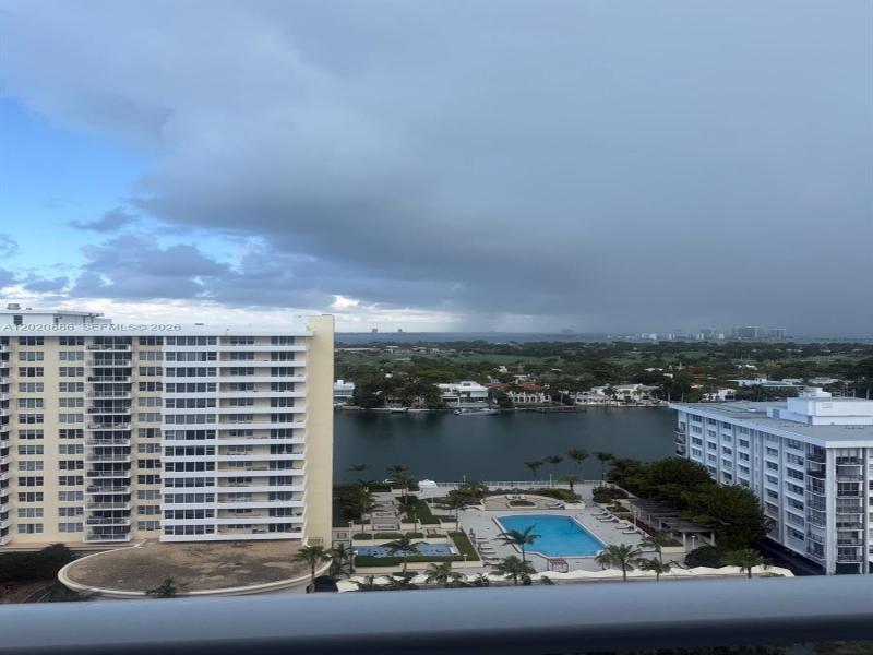 Comprar apartamento en Pavilion 1718