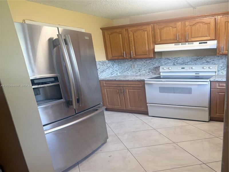 Property photo # 6