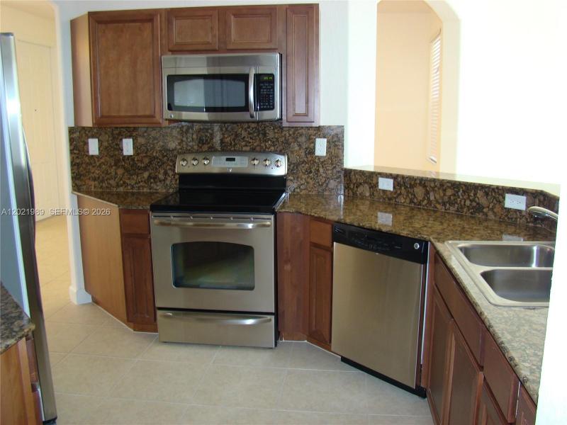 Property photo # 6
