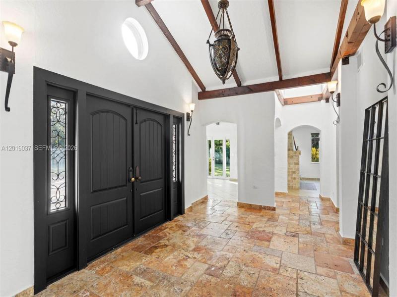 Property photo # 9