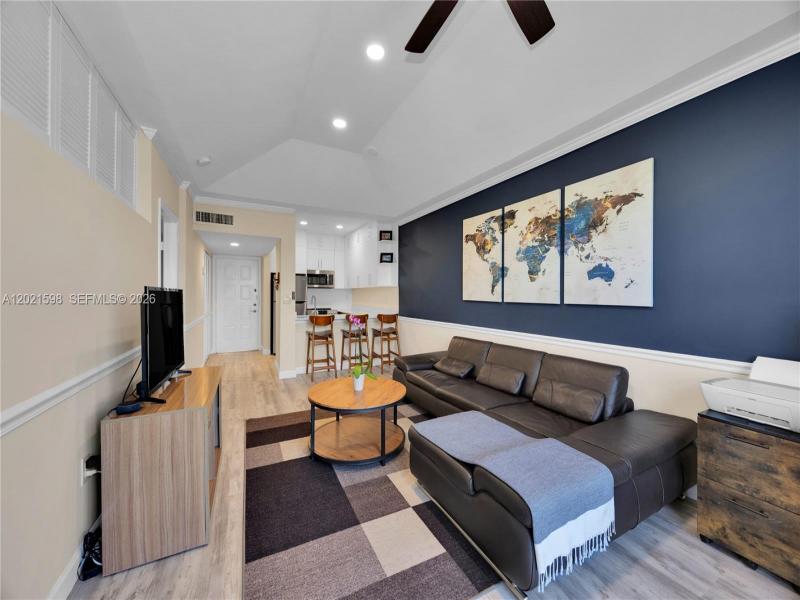 Property photo # 2