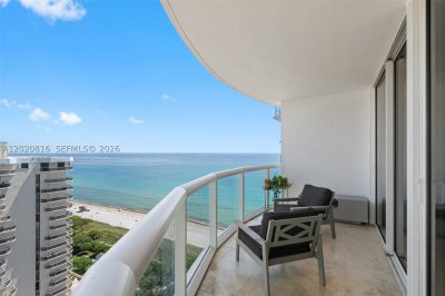 Akoya Apt #1909