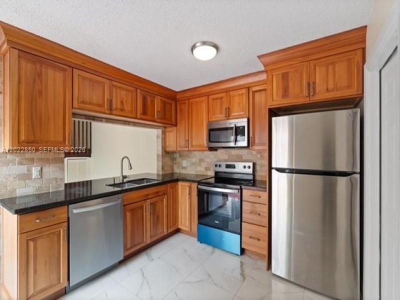 Property photo # 6