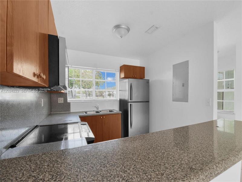 Property photo # 8