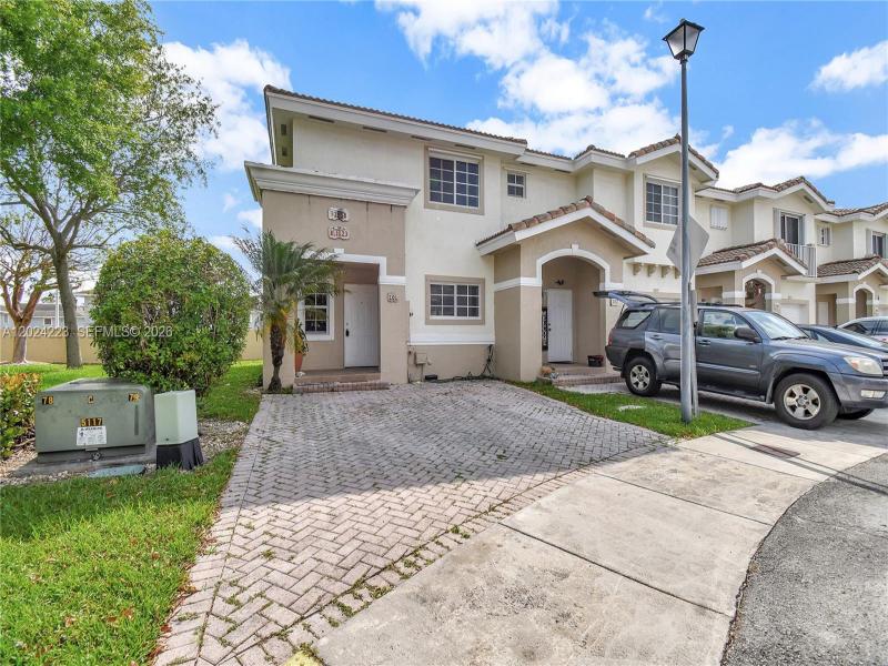 Property photo # 0