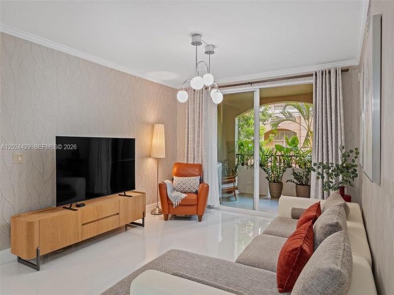 Condo for sale at Porto Bellagio 4204