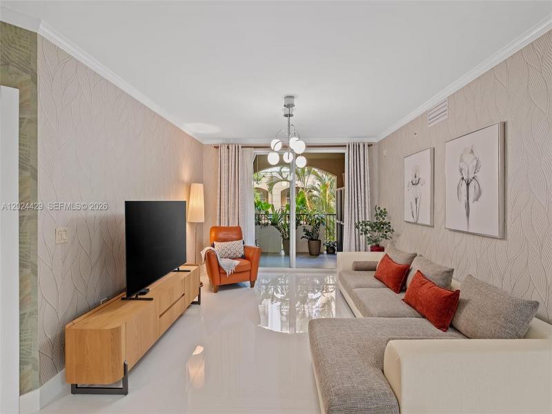 Condo for sale at Porto Bellagio 4204