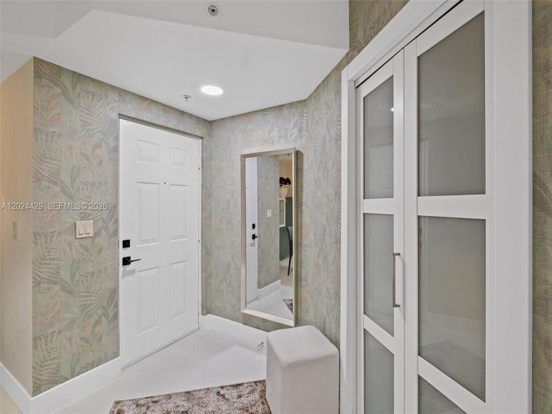 Condo for sale at Porto Bellagio 4204