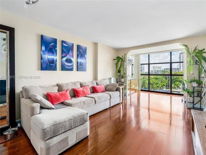 Condo for sale at Towers of Oceanview South 505