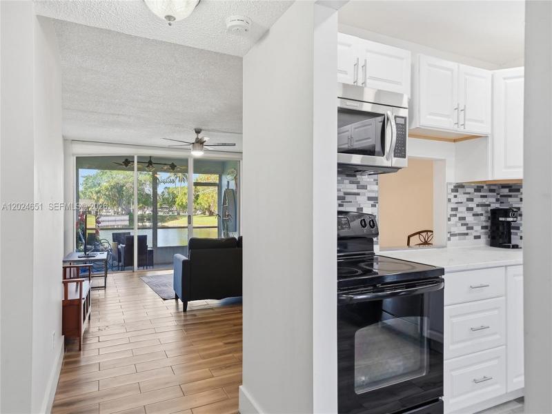 Property photo # 9