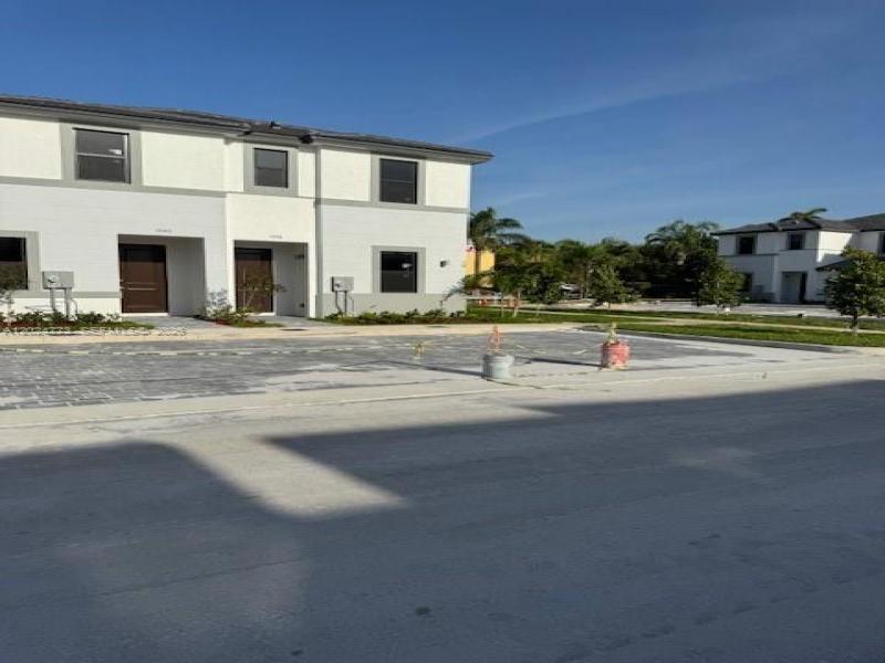 Property photo # 6