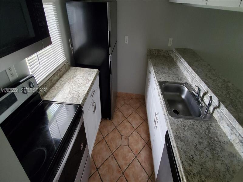 Property photo # 4