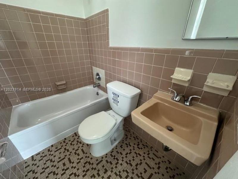 Property photo # 6