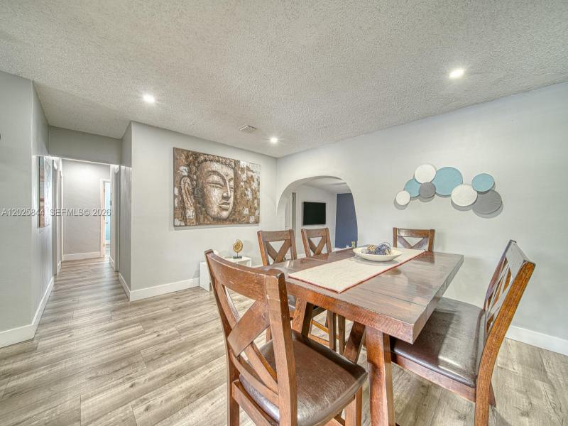 Property photo # 6