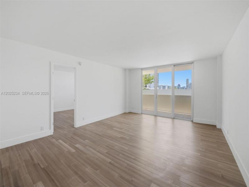 Condo for sale at Island Terrace 2F