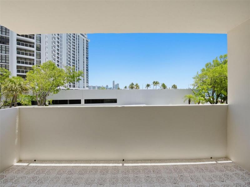 Condo for sale at Island Terrace 2F