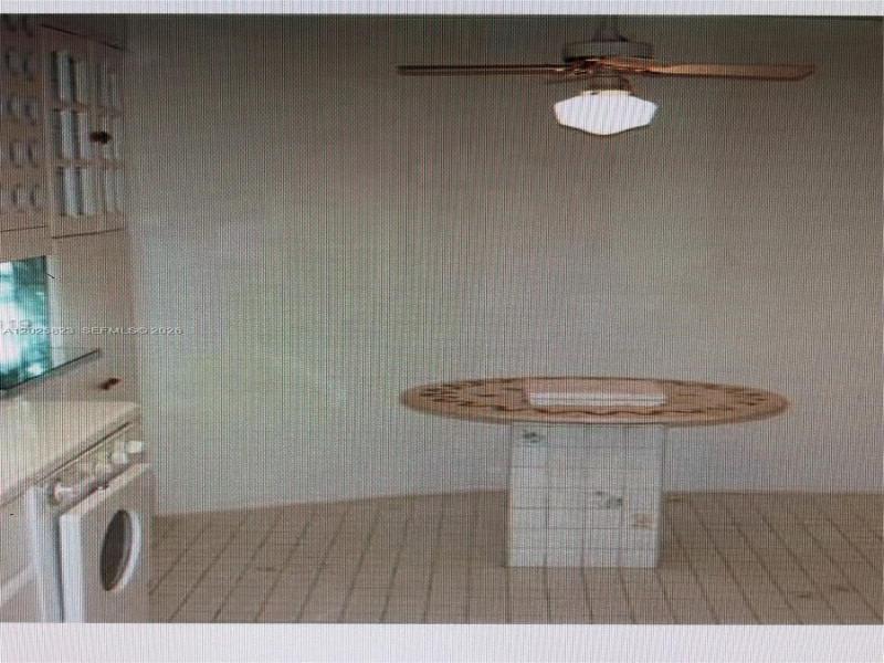 Comprar apartamento en Towers of Key Biscayne B506