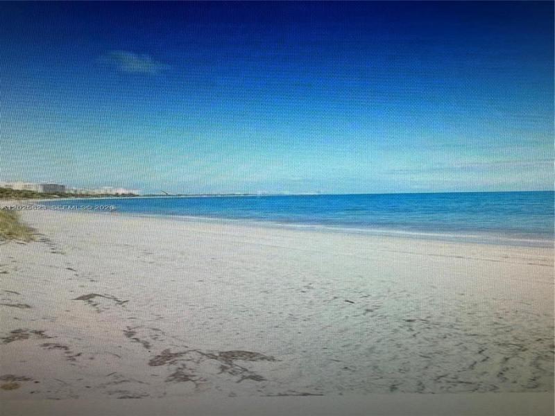 Comprar apartamento en Towers of Key Biscayne B506