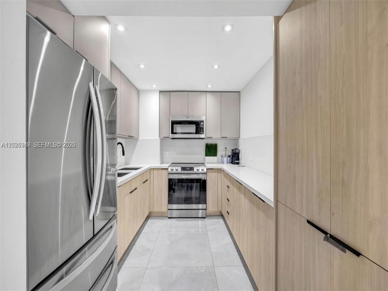 Property photo # 2