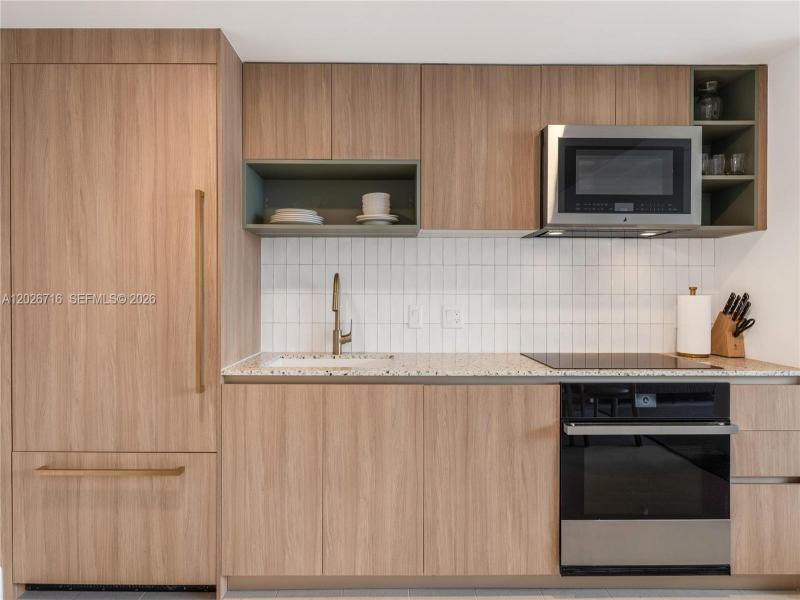 Property photo # 6