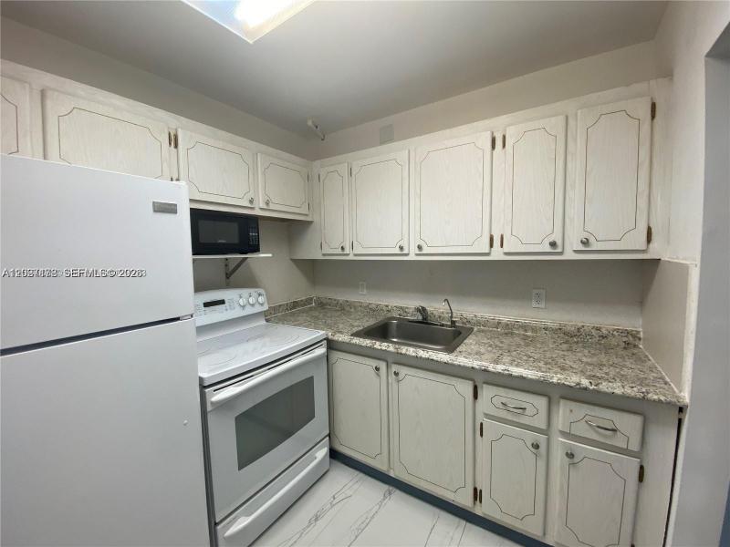 Property photo # 7