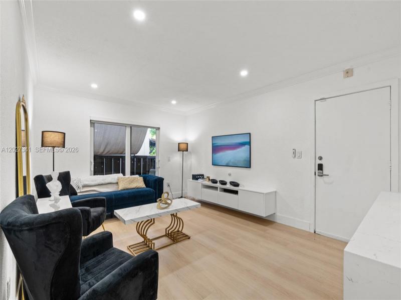 Property photo # 0
