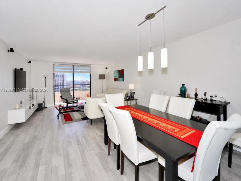 Olympus Condo Apt #1815
