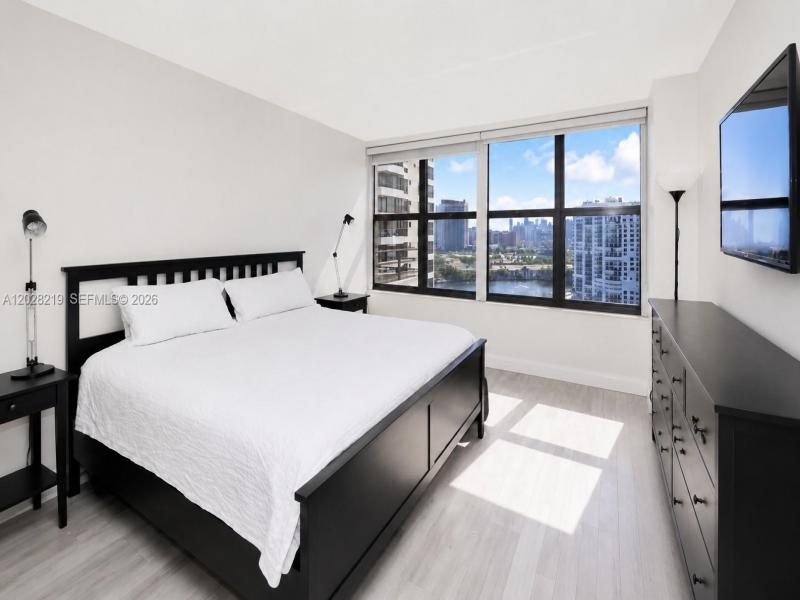 Condo for sale at Olympus Condo 1815