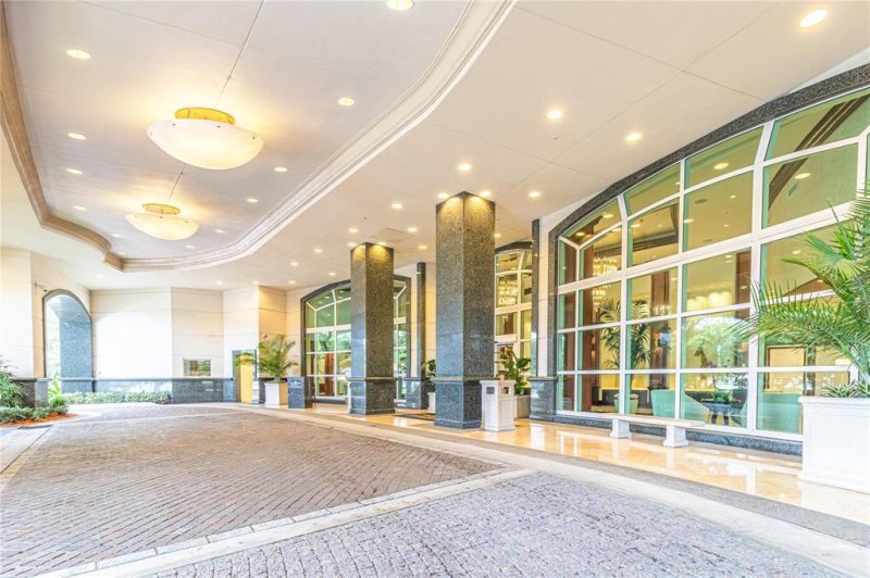 Condo for sale at Las Olas Grand 1703