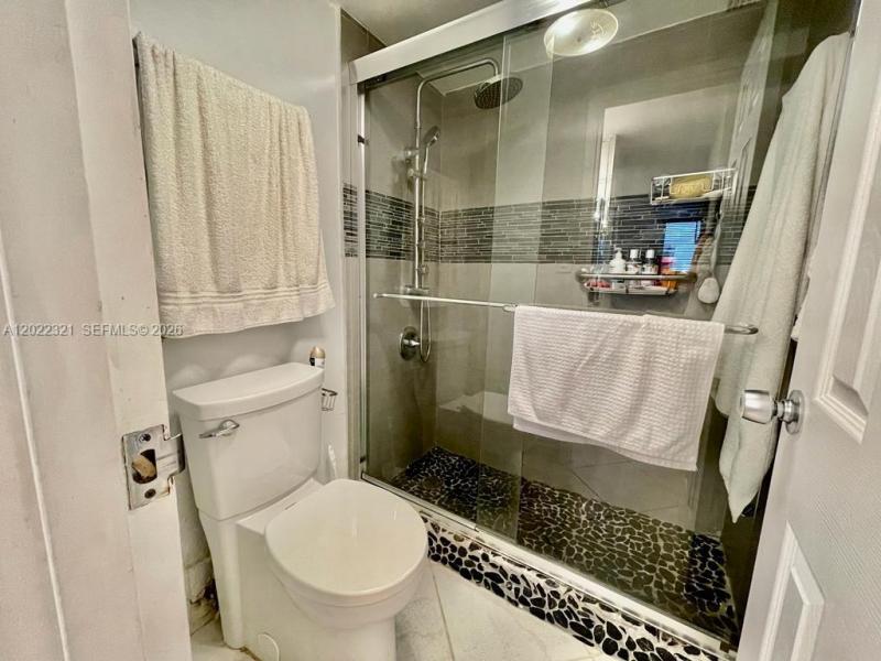 Apartment for rent at Parker Plaza Estates 801