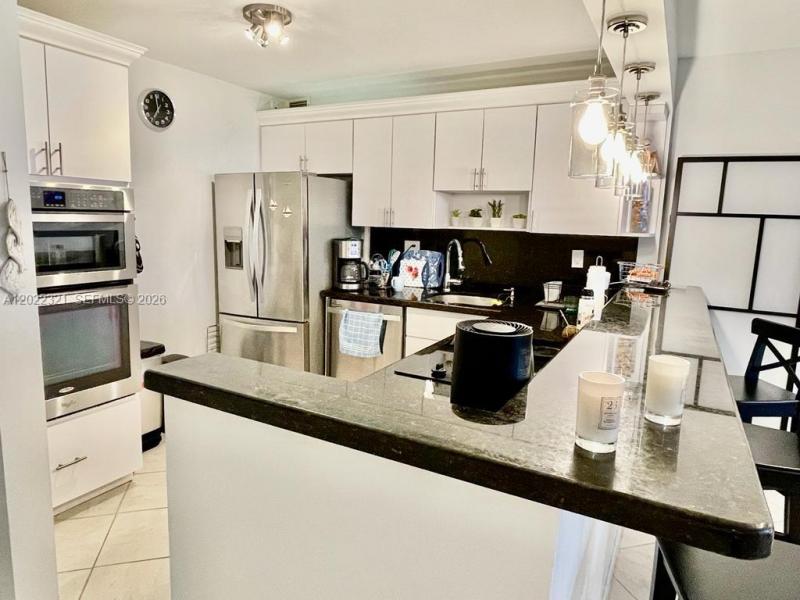 Apartment for rent at Parker Plaza Estates 801