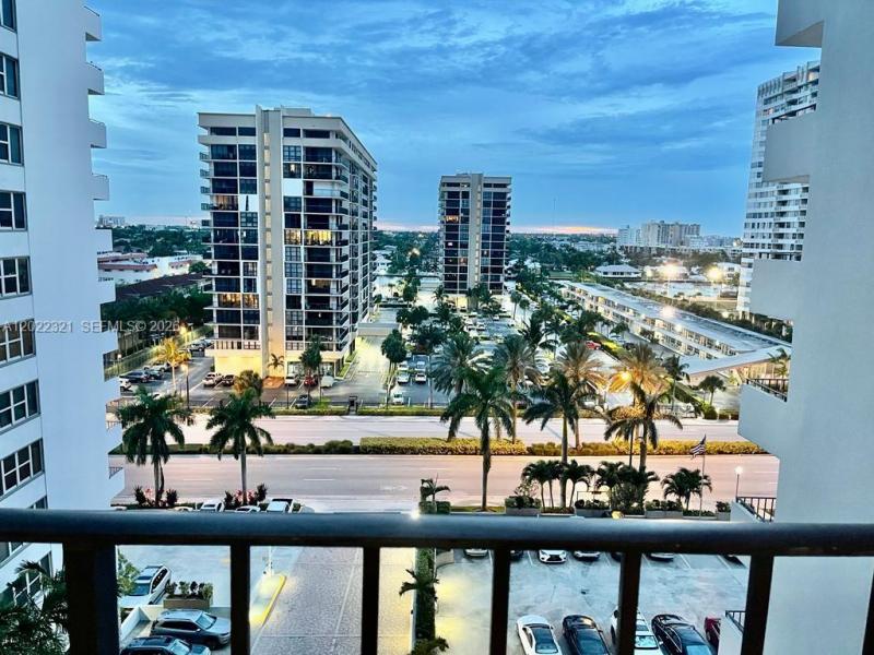 Apartment for rent at Parker Plaza Estates 801
