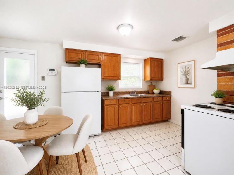 Property photo # 0
