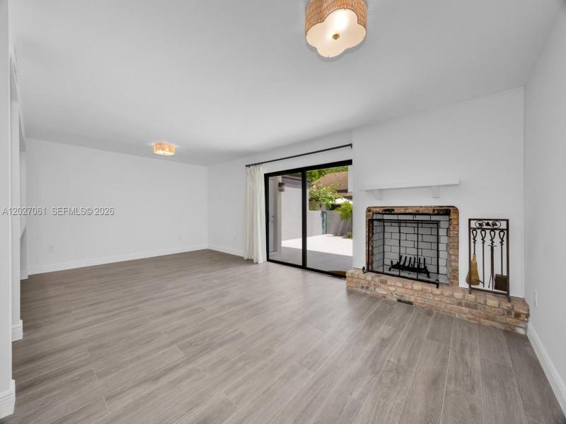 Property photo # 8