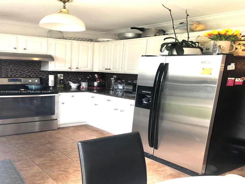 Property photo # 2