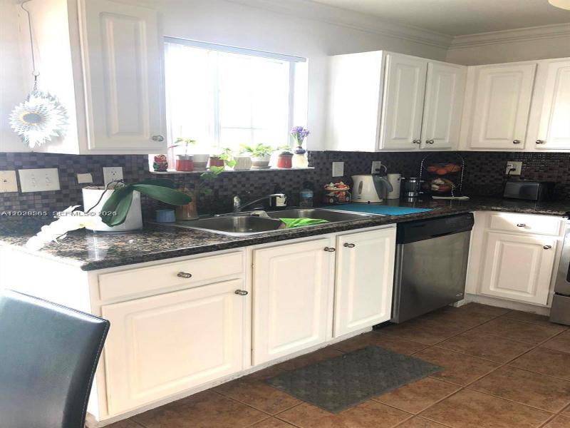 Property photo # 4