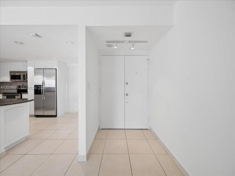 Comprar apartamento en Commodore Club South 911