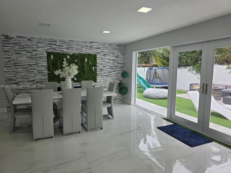 Property photo # 9