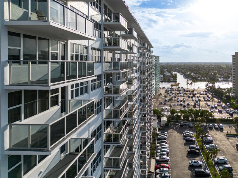 Condo for sale at Coral Ridge Towers South 1507