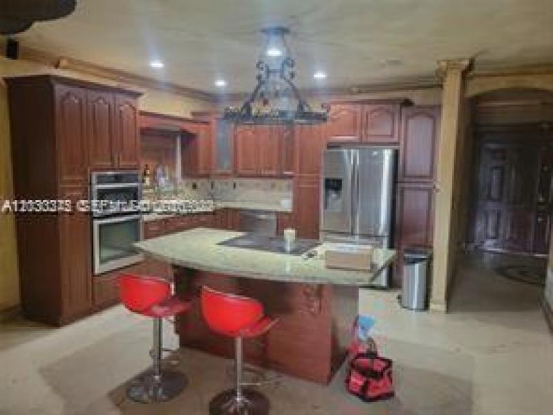 Property photo # 3