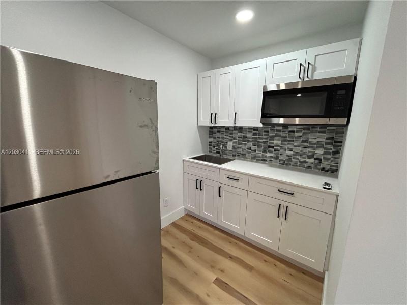 Property photo # 0