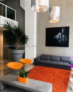 Loft Downtown I Apt #905
