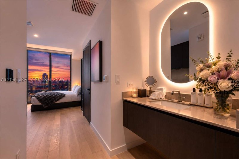 E11EVEN Hotel & Residences Apt #3106B