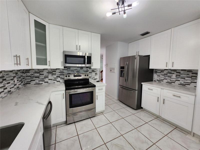 Property photo # 4