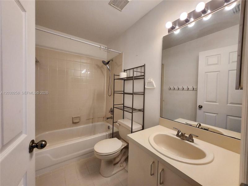 Property photo # 9