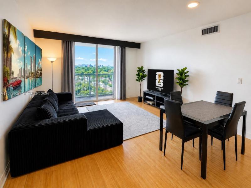 Property photo # 4
